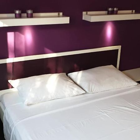 קרק Apartments And Rooms Ivana מראה חיצוני תמונה